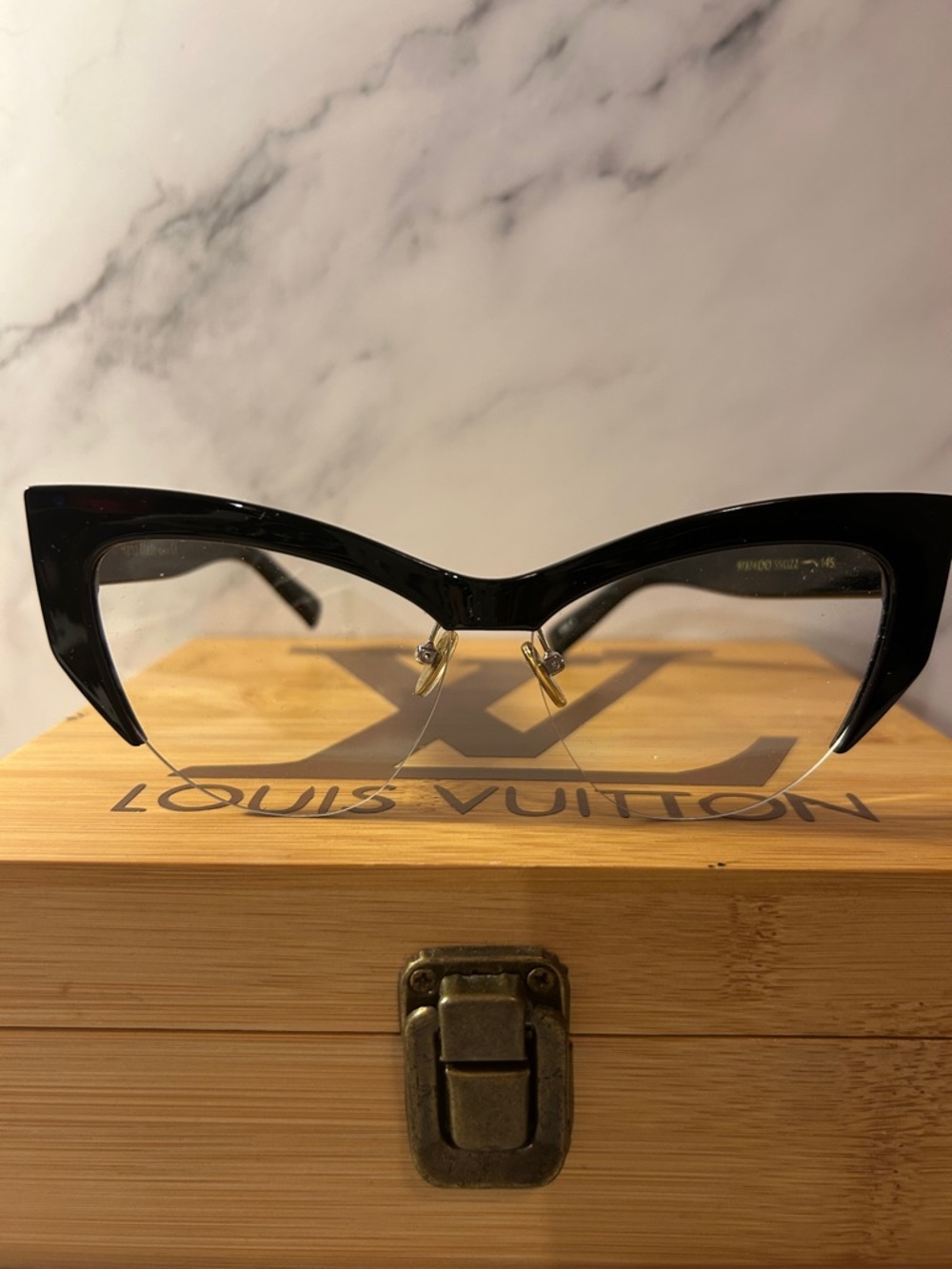 Black Cat-Eye Women's Glasses